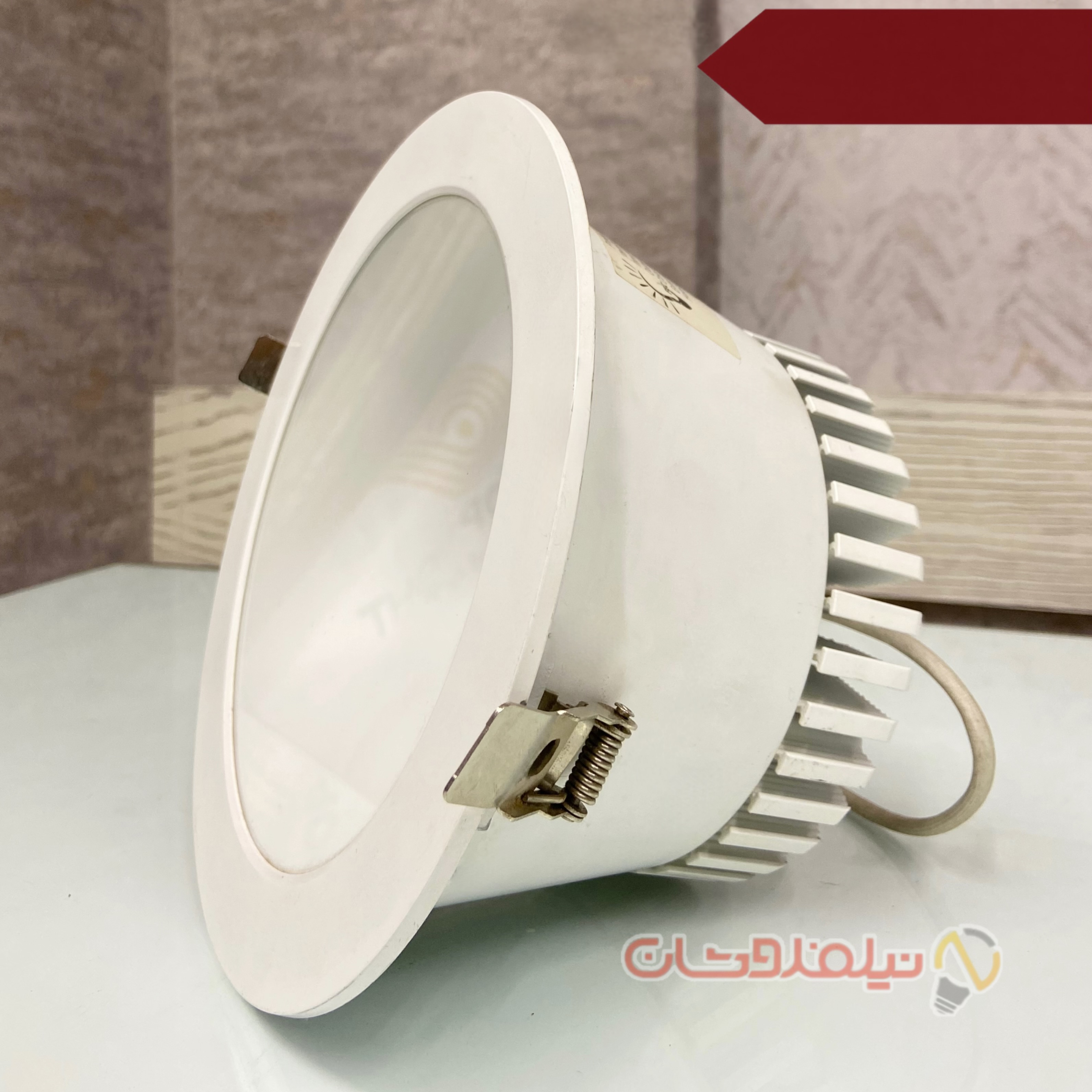 چراغ توکار برند FEC مدل FEC-701-40W